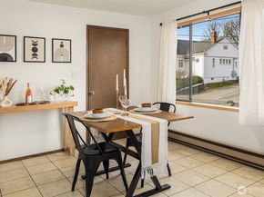 1612 33rd Street 104, Everett WA 98201