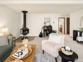 1612 33rd Street 104, Everett WA 98201