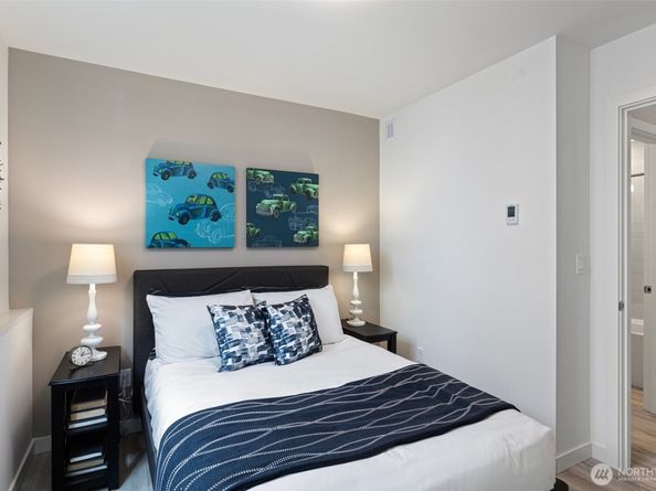 2529 29th Avenue S A, Seattle WA 98144