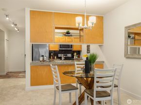 300 110th Avenue NE 312, Bellevue WA 98004