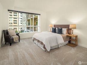 300 110th Avenue NE 312, Bellevue WA 98004