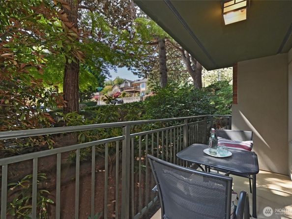 3400 25th Avenue W 101, Seattle WA 98199