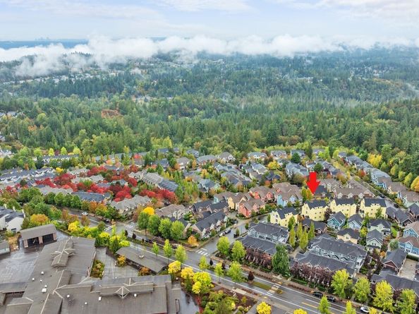 1950 18TH Avenue NE 50A, Issaquah WA 98029