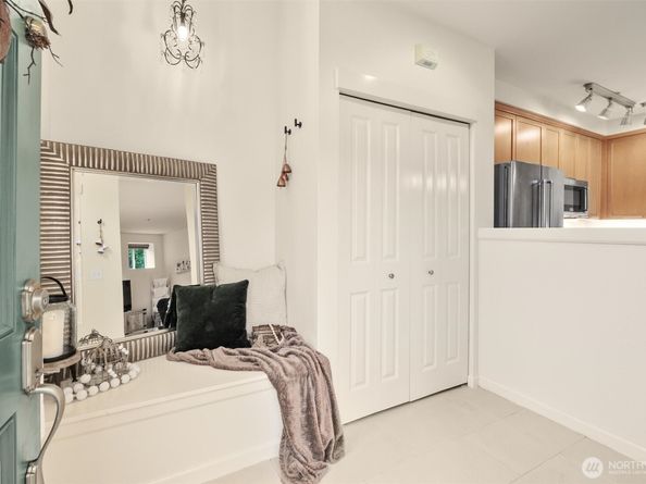 1950 18TH Avenue NE 50A, Issaquah WA 98029