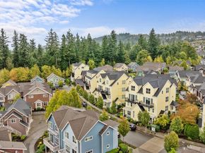 1950 18TH Avenue NE 50A, Issaquah WA 98029