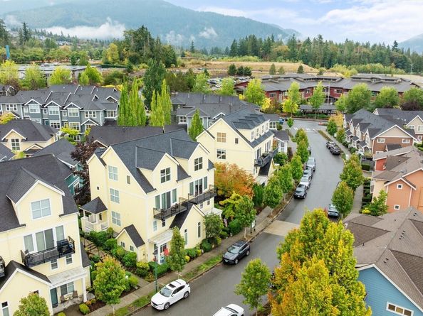 1950 18TH Avenue NE 50A, Issaquah WA 98029