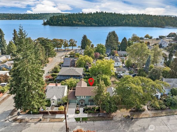 4808 54th Avenue S, Seattle WA 98118