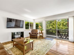 732 11th Avenue E 202, Seattle WA 98102