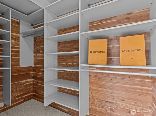 5015 145th Place SE, Bellevue WA 98006