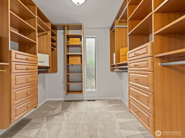 5015 145th Place SE, Bellevue WA 98006