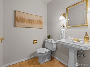 5015 145th Place SE, Bellevue WA 98006