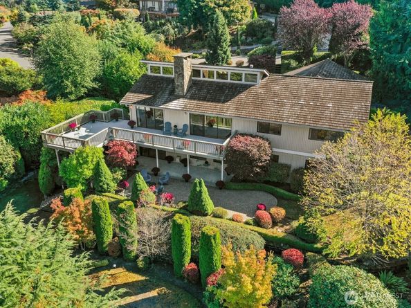 5015 145th Place SE, Bellevue WA 98006