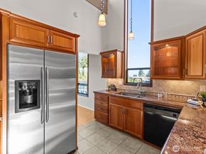 5015 145th Place SE, Bellevue WA 98006