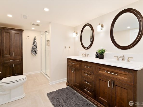 5212 S Mayflower Street, Seattle WA 98118