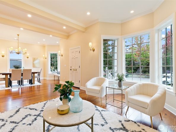 5212 S Mayflower Street, Seattle WA 98118