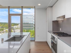 10232 NE 10th Street 807, Bellevue WA 98004