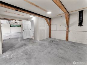 17009 17th Avenue W, Lynnwood WA 98037