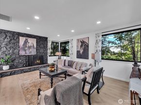 17009 17th Avenue W, Lynnwood WA 98037