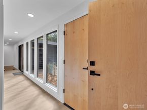 17009 17th Avenue W, Lynnwood WA 98037