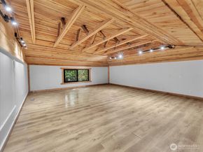 17009 17th Avenue W, Lynnwood WA 98037