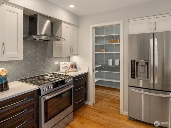 2610 E Helen Street, Seattle WA 98112