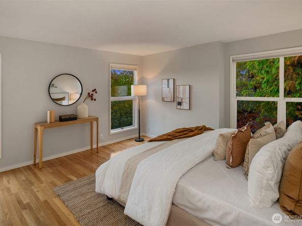 2610 E Helen Street, Seattle WA 98112