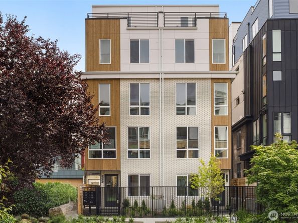 222 C 10th Avenue E, Seattle WA 98102