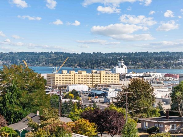 234 S Yantic Avenue, Bremerton WA 98312
