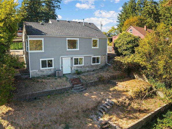 234 S Yantic Avenue, Bremerton WA 98312