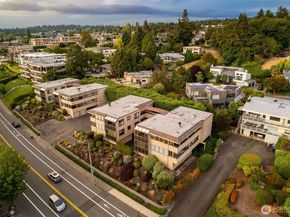 832 Lake Street S, Kirkland WA 98033