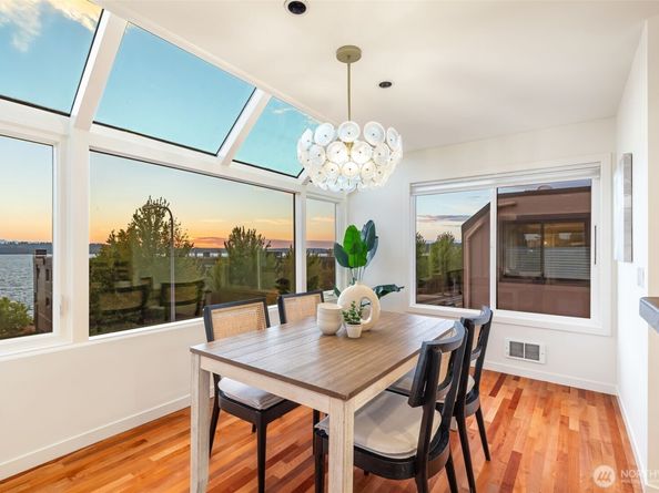 832 Lake Street S, Kirkland WA 98033