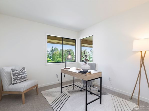 832 Lake Street S, Kirkland WA 98033