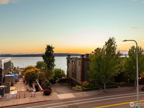 832 Lake Street S, Kirkland WA 98033