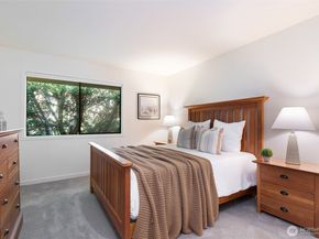 832 Lake Street S, Kirkland WA 98033