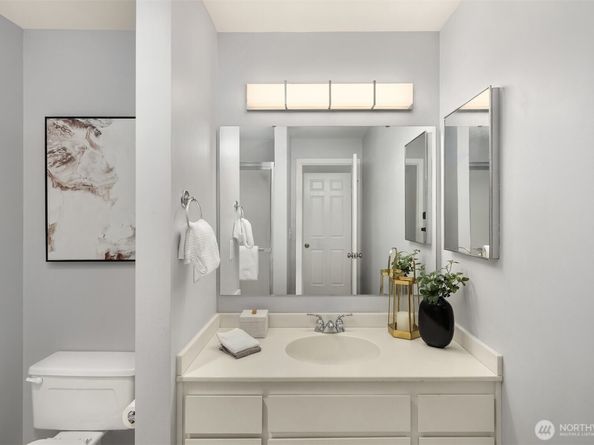 6300 Sand Point Way Ne 212, Seattle WA 98115