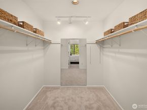 6300 Sand Point Way Ne 212, Seattle WA 98115