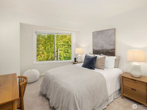 6300 Sand Point Way Ne 212, Seattle WA 98115