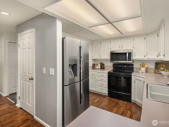 6300 Sand Point Way Ne 212, Seattle WA 98115