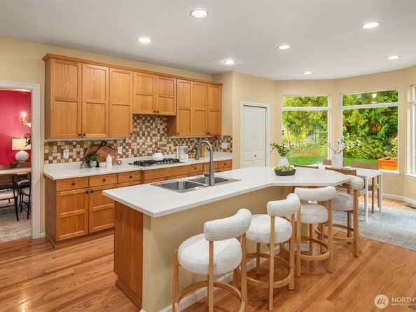 7029 205th Street SE, Snohomish WA 98296