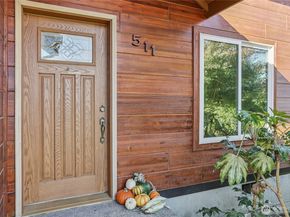 511 Van de Vanter Avenue, Kent WA 98030