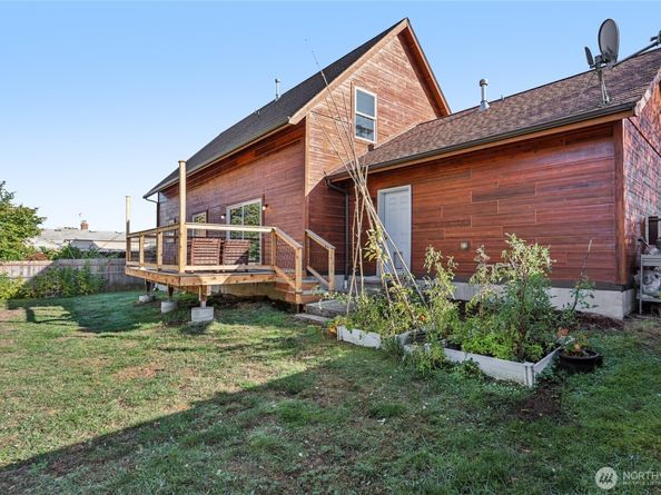 511 Van de Vanter Avenue, Kent WA 98030