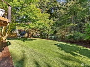 4278 137th Avenue NE, Bellevue WA 98005