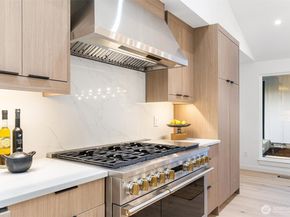 4278 137th Avenue NE, Bellevue WA 98005