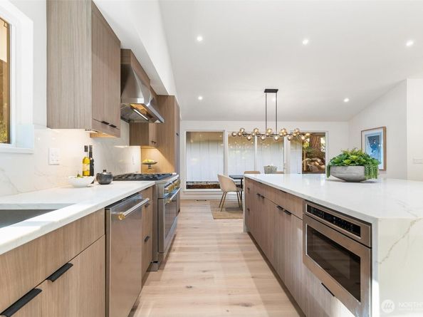 4278 137th Avenue NE, Bellevue WA 98005