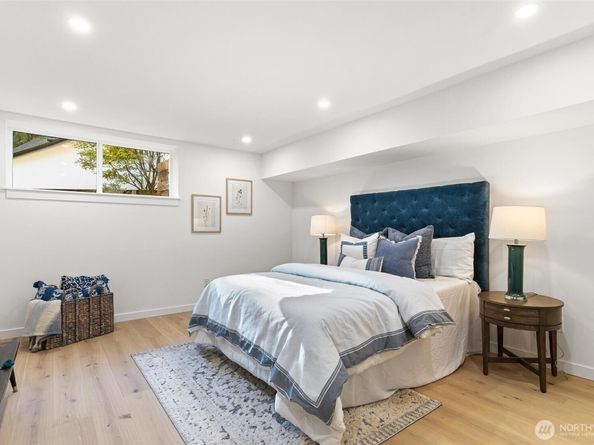 4278 137th Avenue NE, Bellevue WA 98005