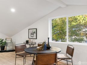 4278 137th Avenue NE, Bellevue WA 98005