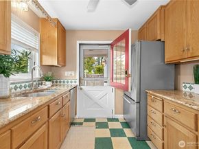 4806 Seahurst Avenue, Everett WA 98203