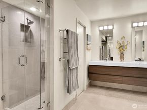 3640 26th Place W 101B, Seattle WA 98199