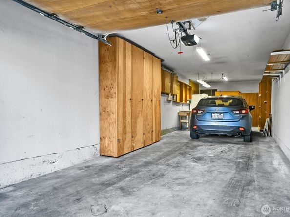 3640 26th Place W 101B, Seattle WA 98199