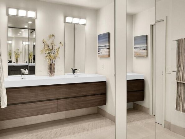 3640 26th Place W 101B, Seattle WA 98199